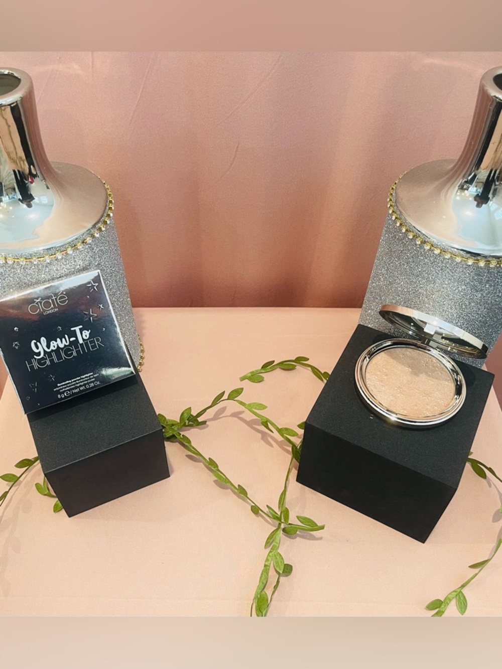 ciate’London Glow-To Highlighter - Champagne Glow